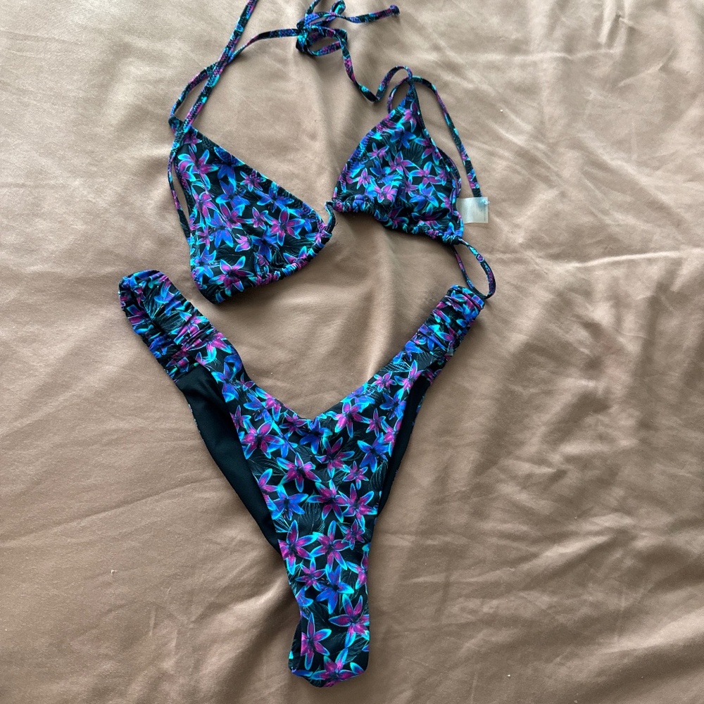 Bright swimwear two piece set